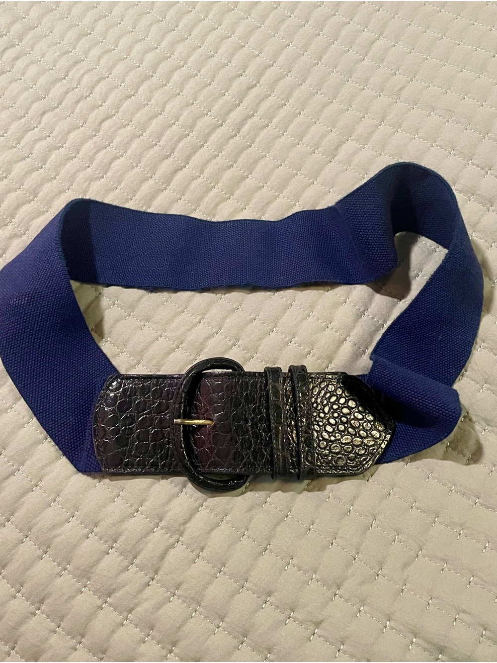 Talbots Stretch Elastic Navy Blue Belt with Croc-Textured Buckle